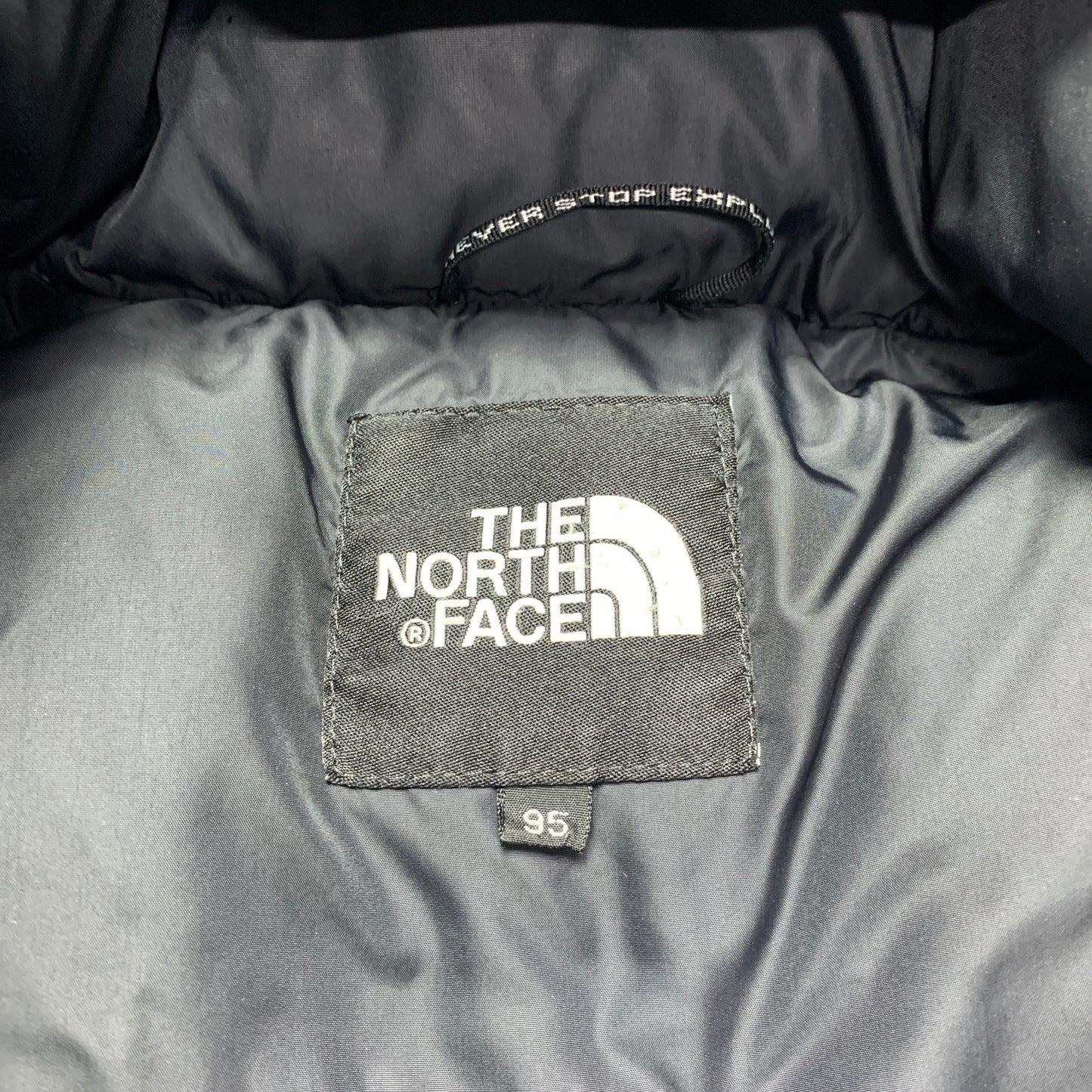 10001【THE NORTH FACE】ザノースフェイス  メンズ 700フィル NUPTSE JACKET ヌプシダウンジャケット ブラック 95