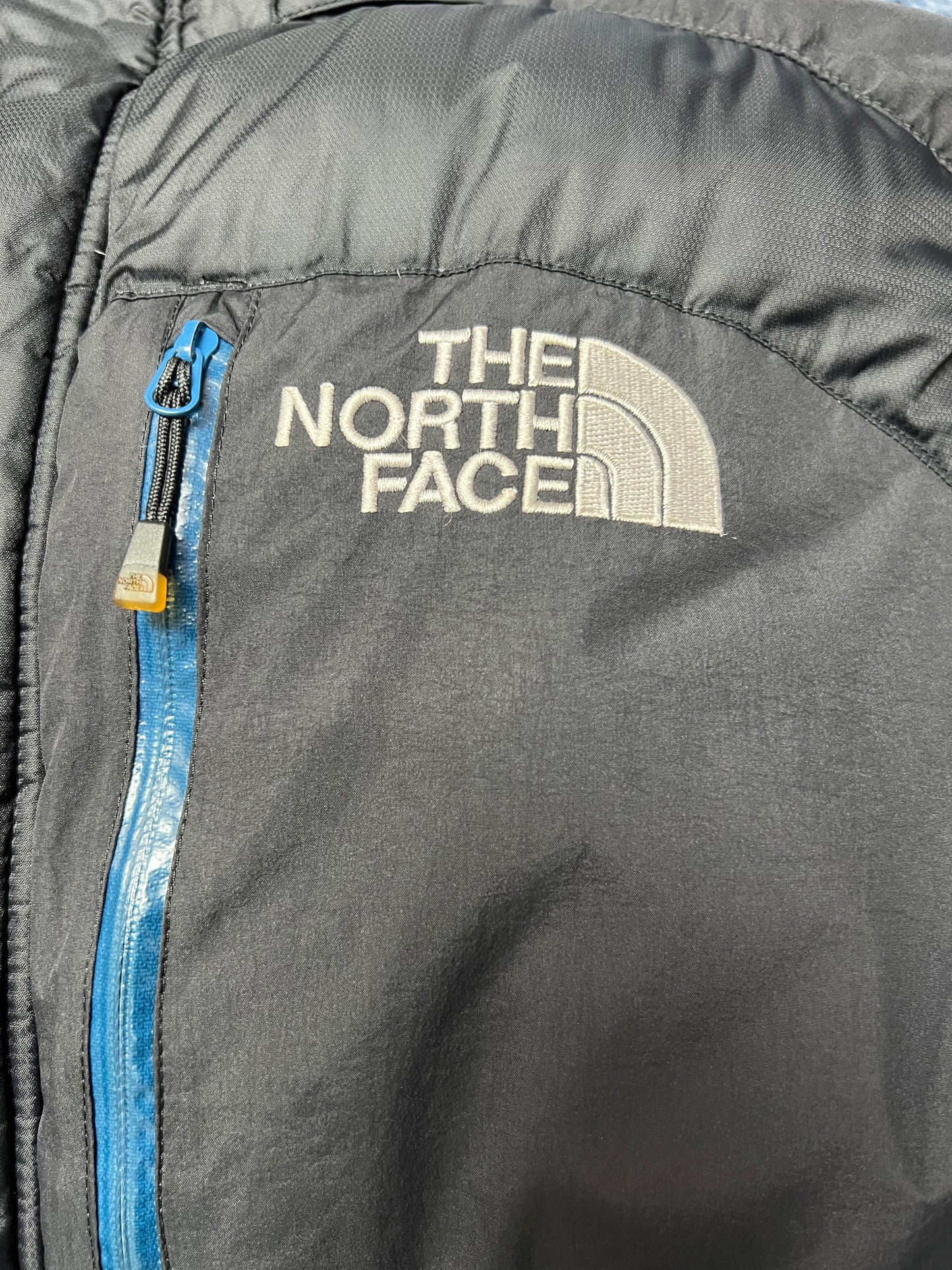 10030【THE NORTH FACE】ザノースフェイス メンズ HYVENT ハイベント ダウンジャケット 700フィル ブラック 95