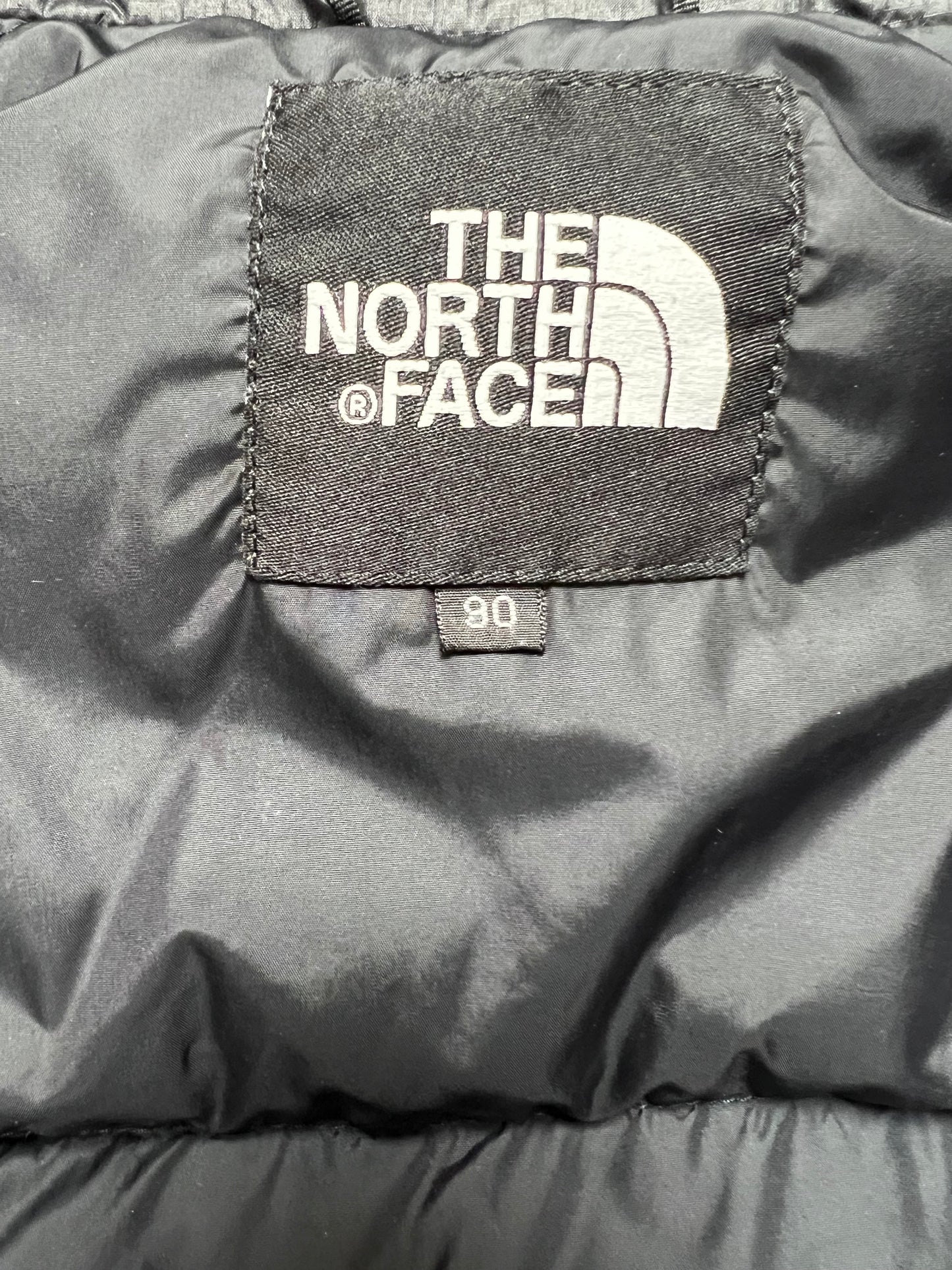 10042【THE NORTH FACE】ザノースフェイス メンズ ヌプシジャケット 700フィル ブラック 90