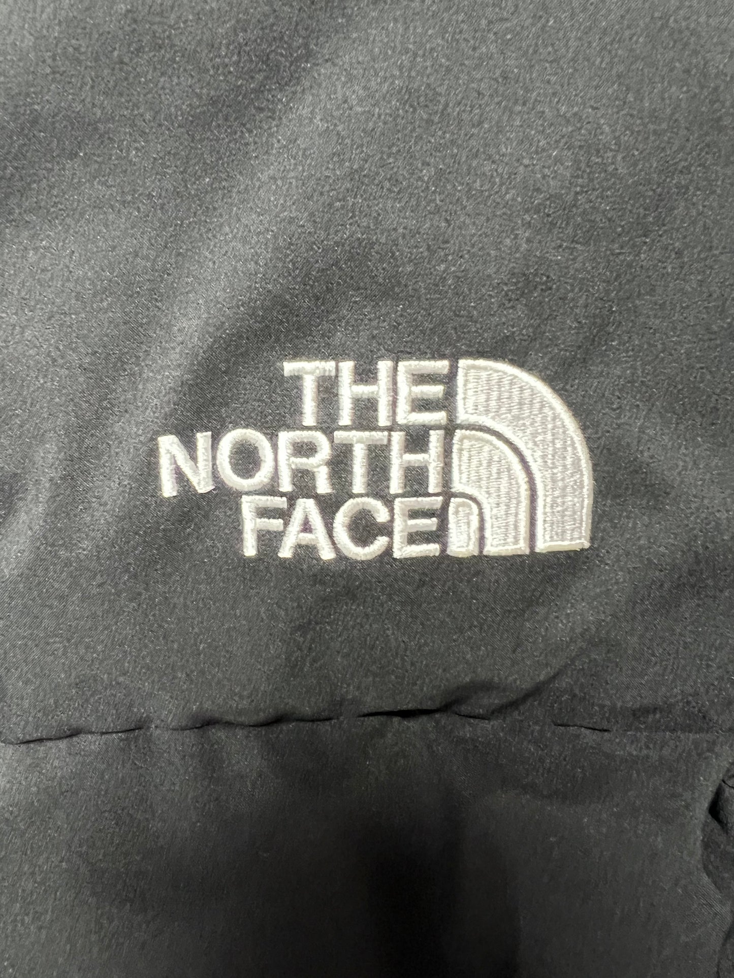 10054【THE NORTH FACE】ザノースフェイス メンズ MOUNTAIN ATHLETICS マウンテン アスレチックス ダウンジャケット コート ブラック 95