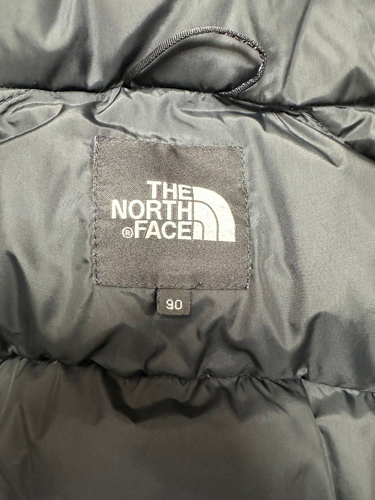 10018【THE NORTH FACE】ザノースフェイス メンズ ヌプシ ダウンジャケット ブラック 90