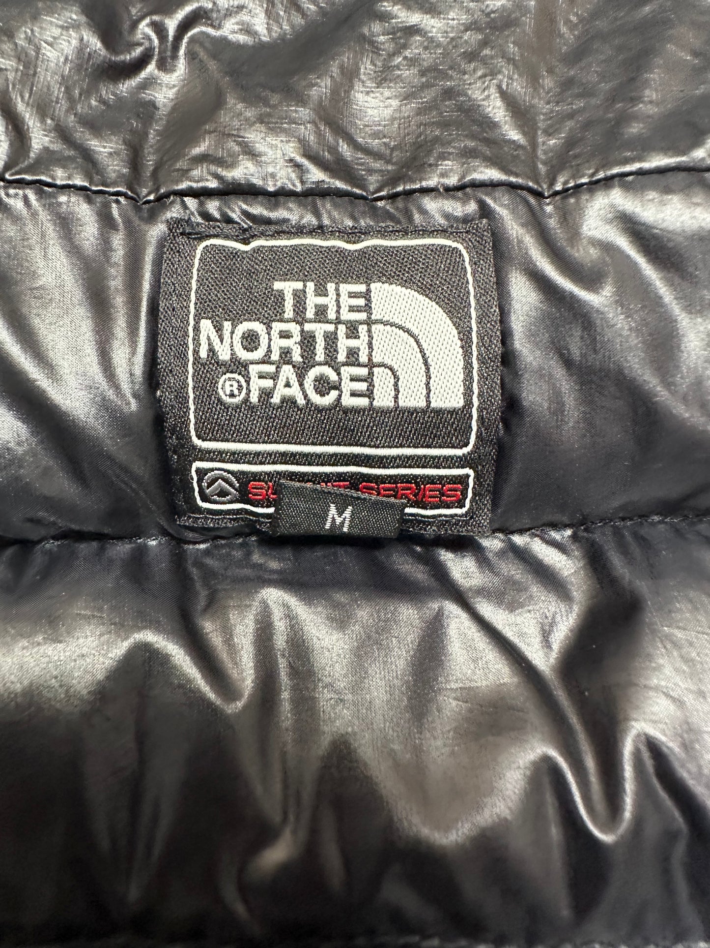 10022【THE NORTH FACE】ザノースフェイス メンズ サミットシリーズ クオンタム グース ダウン ブラック 95